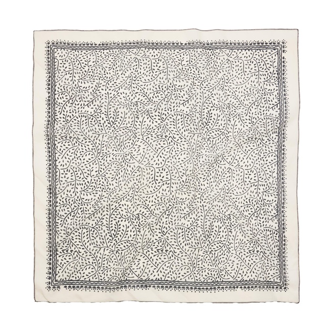 Фото ракурс 2 - Жіночий молочний шарф Parfois артикул 238360 _EC FW2025