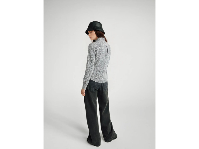 Фото ракурс 2 - Жіноча чорна сорочка Benetton артикул 5Q6SDQ0AY 62E 25A