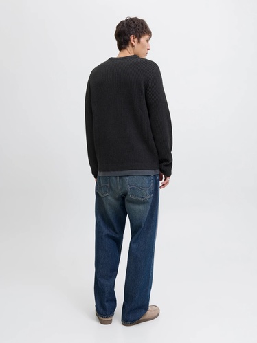 Фото ракурс 2 - Чоловічий чорний джемпер Jack & Jones артикул 12278816 Black FW2025