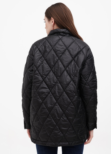 Фото ракурс 2 - Жіноча чорна куртка EQUILIBRI артикул NOS Jacket Quil Black FW2024