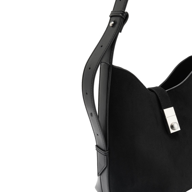 Женская серая сумка Parfois артикул 240748 _GY FW2025 Фото ракурс 4 - Женская серая сумка Parfois артикул 240748 _GY FW2025