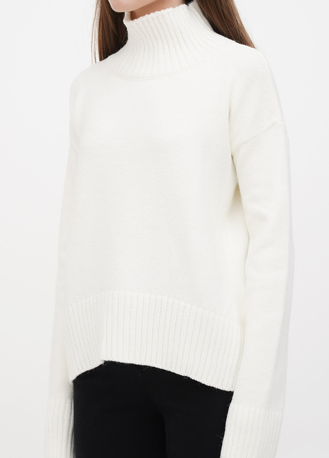 Фото ракурс 4 - Жіночий бежевий светр EQUILIBRI артикул SWL Sweater MILK FW2023