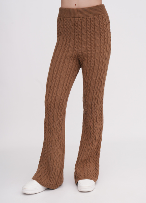 Жіночі коричневі штани EQUILIBRI артикул W391 056 200 CINNAMON FW2025 Фото ракурс 1 - Жіночі коричневі штани EQUILIBRI артикул W391 056 200 CINNAMON FW2025