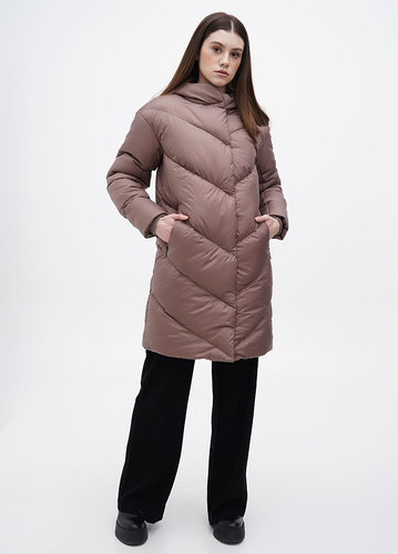 Фото ракурс 1 - Жіноче коричневe пальто EQUILIBRI артикул NV Coat Sor Mocco FW2024