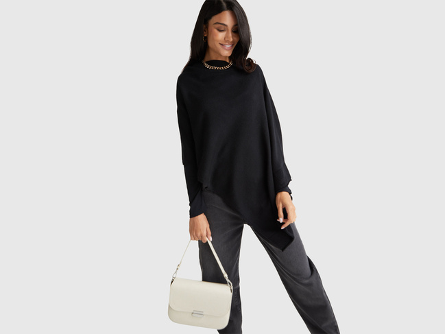 Фото ракурс 4 - Жіночі чорні джинси Benetton артикул 4SHBDE00I 800 25A