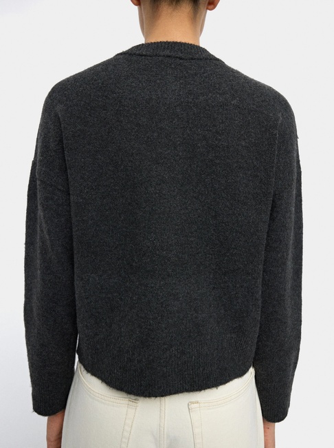 Жіночий сірий кардиган Parfois артикул 238279 _GY FW2025 Фото ракурс 2 - Жіночий сірий кардиган Parfois артикул 238279 _GY FW2025