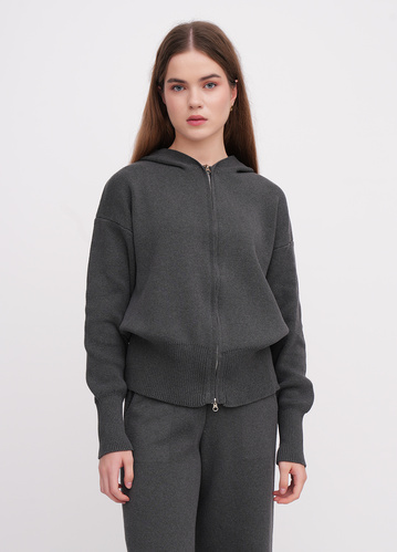 Фото ракурс 1 - Жіноча сіра олімпійка EQUILIBRI артикул W391 052 100 Grey FW2025