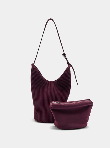 Фото ракурс 2 - Женская бордовая сумка Parfois артикул 241290 _BU FW2025