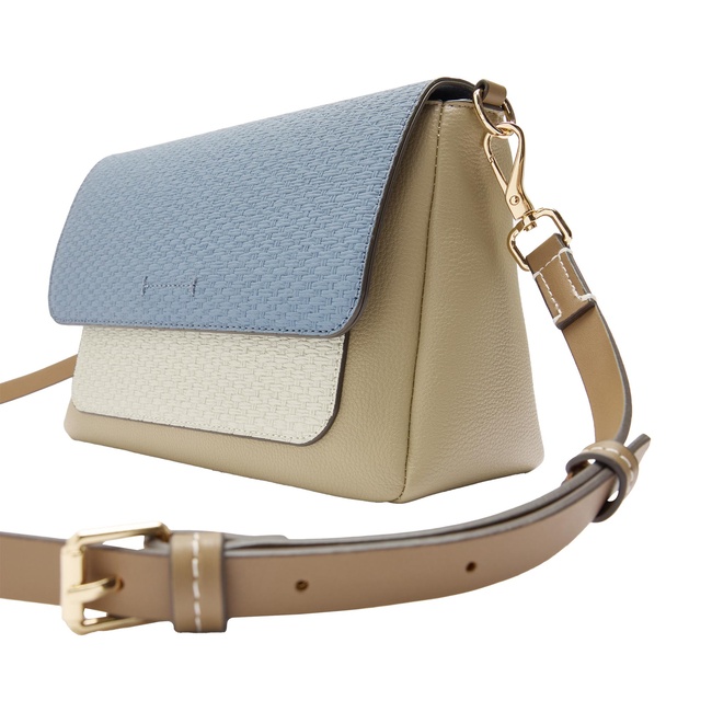 Фото ракурс 3 - Женская синяя сумка Parfois артикул 230369 _BL SS2025