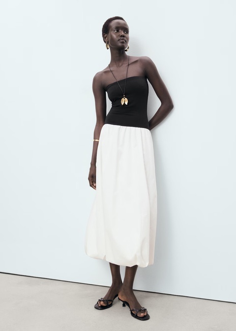 Женское бело-черное платье Mango артикул 17061244 99 1 season Фото ракурс 1 - Женское бело-черное платье Mango артикул 17061244 99 1 season