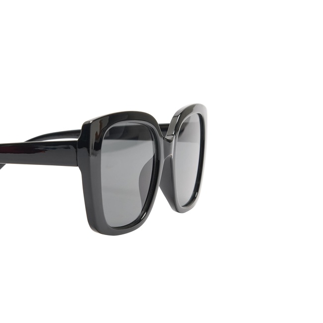 Фото ракурс 2 - Жіночі чорні окуляри Parfois артикул 241161 _BK SS2026