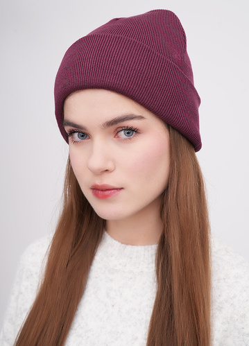 Фото ракурс 1 - Жіноча фіолетова шапка EQUILIBRI артикул W881 003 000 PURPLE FW2025