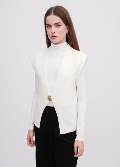 Фото ракурс 1 - Жіночий молочний жилет EQUILIBRI артикул W371 001 000 MILK FW2025