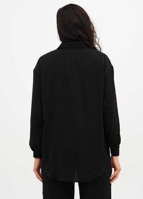 Фото ракурс 2 - Женская черная рубашка EQUILIBRI артикул W491 031 101 Black SS2025