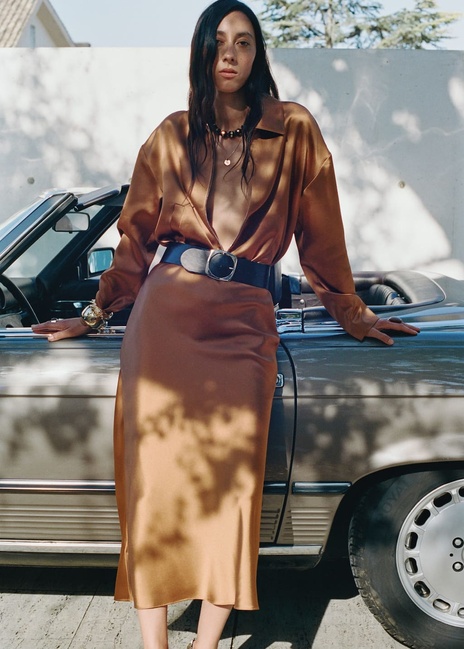 Женская коричневая юбка Mango артикул 17072928 CG 1 season Фото ракурс 6 - Женская коричневая юбка Mango артикул 17072928 CG 1 season