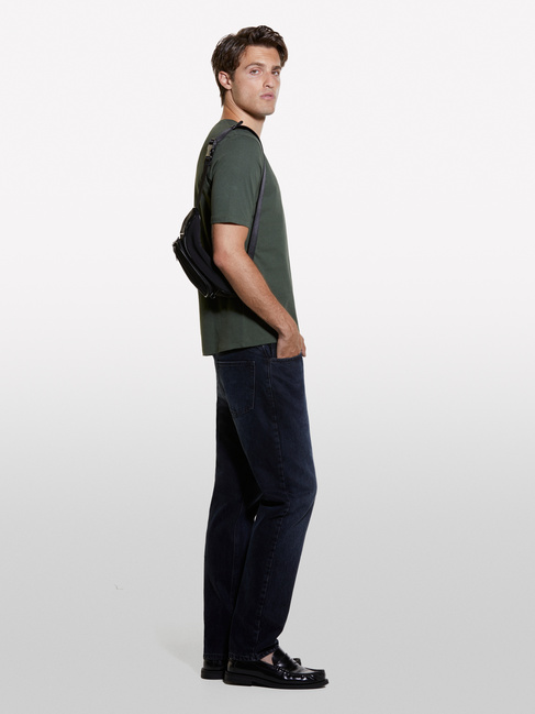 Чоловіча зелена футболка Benetton артикул 3I1XS101J 1D1 24A Фото ракурс 6 - Чоловіча зелена футболка Benetton артикул 3I1XS101J 1D1 24A