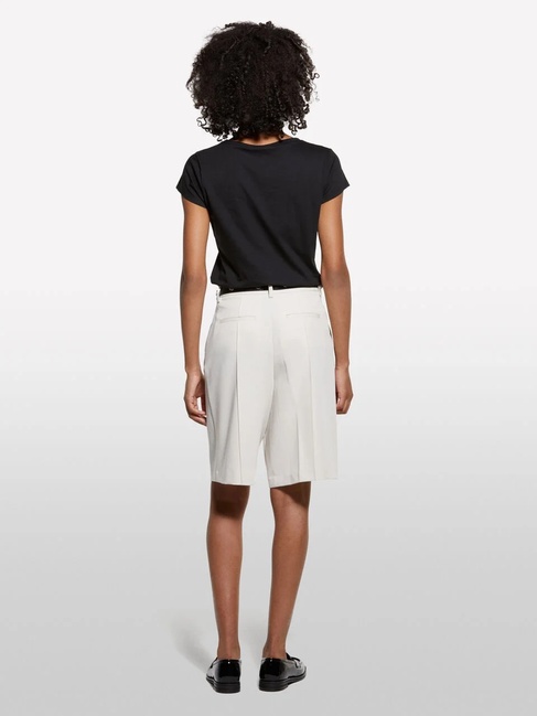 Фото ракурс 2 - Жіноча чорна футболка Sisley артикул 3I1XL107Z 100 25A