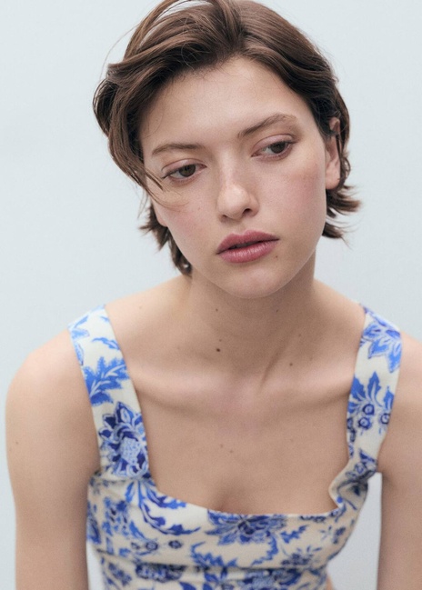 Жіночий молочний топ Mango артикул 87028647 02 8 season Фото ракурс 4 - Жіночий молочний топ Mango артикул 87028647 02 8 season