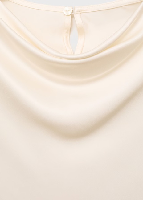 Жіноча молочна блузка Mango артикул 17064092 05 1 season Фото ракурс 6 - Жіноча молочна блузка Mango артикул 17064092 05 1 season