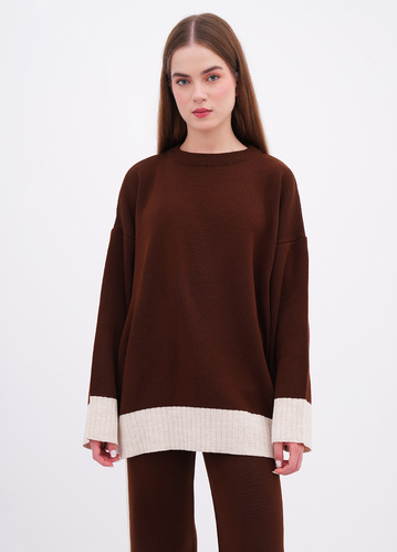 Фото ракурс 1 - Жіночий коричневий светр EQUILIBRI артикул W391 039 100 Brown FW2025