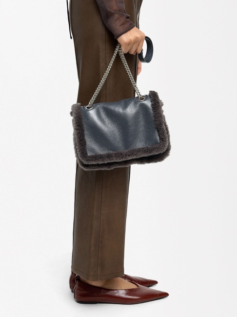 Фото ракурс 5 - Женская серая сумка Parfois артикул 241054 _GY FW2025