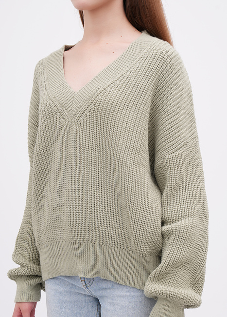 Женский зеленый свитер EQUILIBRI артикул W344 003 000 OLIVE FW2025 Фото ракурс 3 - Женский зеленый свитер EQUILIBRI артикул W344 003 000 OLIVE FW2025