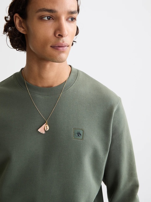 Чоловічий зелений светр SCOTCH & SODA артикул 181275 301 FW2025 Фото ракурс 4 - Чоловічий зелений светр SCOTCH & SODA артикул 181275 301 FW2025
