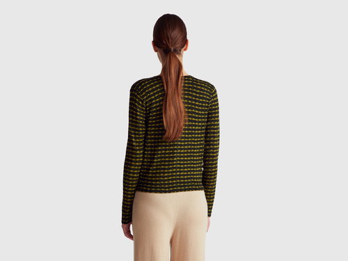 Фото ракурс 2 - Жіночий зелений кардиган Benetton артикул 12F3D5028 903 25A