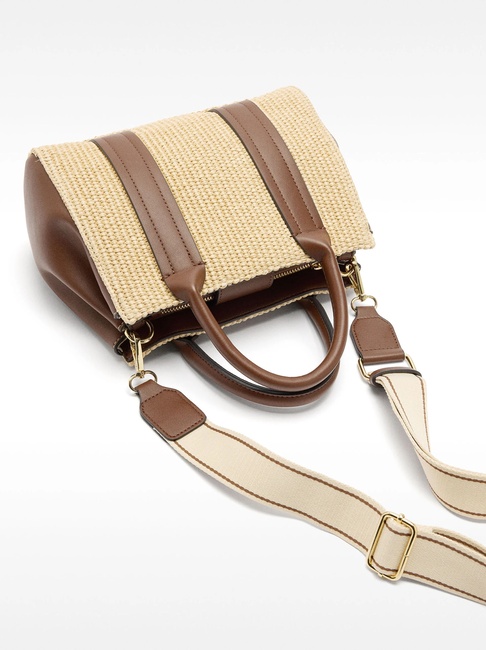 Фото ракурс 4 - Женская бежевая сумка Parfois артикул 230585 NCM SS2025