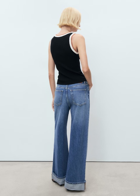 Фото ракурс 2 - Женский черный топ Mango артикул 17031187 99 1 season