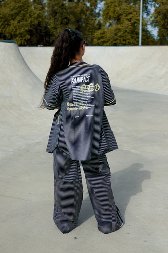 Фото ракурс 2 - Жіноча синя сорочка EQUILIBRI артикул NW491002 100 NAVY BLUE SS2026