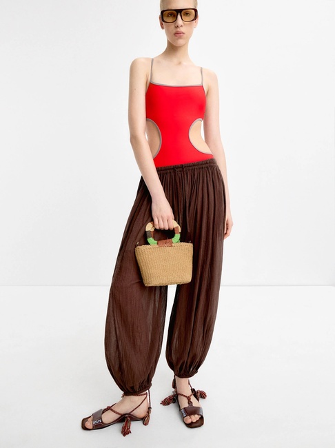 Жіноча бежева сумка Parfois артикул 229867 NCS SS2025 Фото ракурс 5 - Жіноча бежева сумка Parfois артикул 229867 NCS SS2025