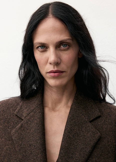 Жіночий коричневий пiджак Mango артикул 17057912 30 1 season Фото ракурс 4 - Жіночий коричневий пiджак Mango артикул 17057912 30 1 season