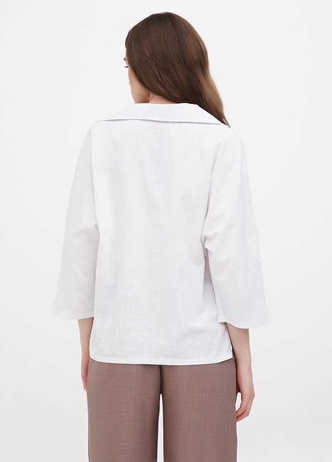 Фото ракурс 2 - Жіноча біла блузка EQUILIBRI артикул IO Blouse V CTN White SS2024