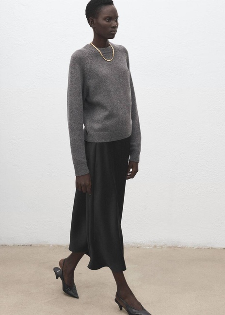 Женская черная юбка Mango артикул 27091326 99 2 season Фото ракурс 5 - Женская черная юбка Mango артикул 27091326 99 2 season