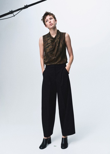 Фото ракурс 1 - Жіноча коричнева блузка Mango артикул 17098290 30 1 season