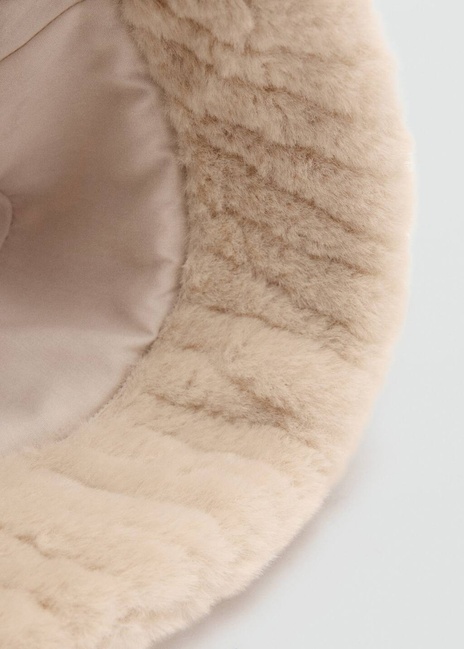 Фото ракурс 3 - Жіночий молочний капелюх Mango артикул 17087768 05 1 season