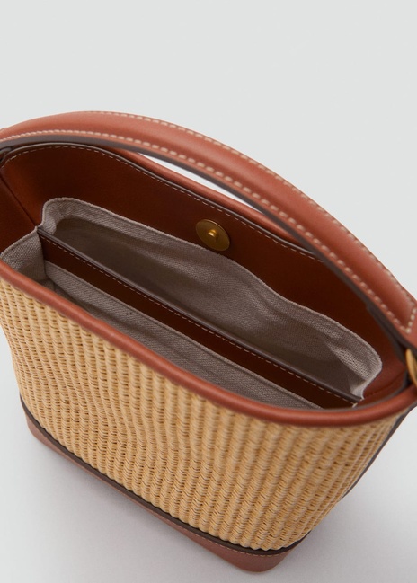 Жіноча коричнева сумка Mango артикул 87036715 CU 1 season Фото ракурс 4 - Жіноча коричнева сумка Mango артикул 87036715 CU 1 season