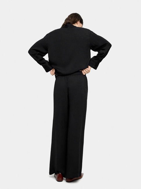 Фото ракурс 2 - Жіноча чорна блузка Parfois артикул 231039 _BK FW2025