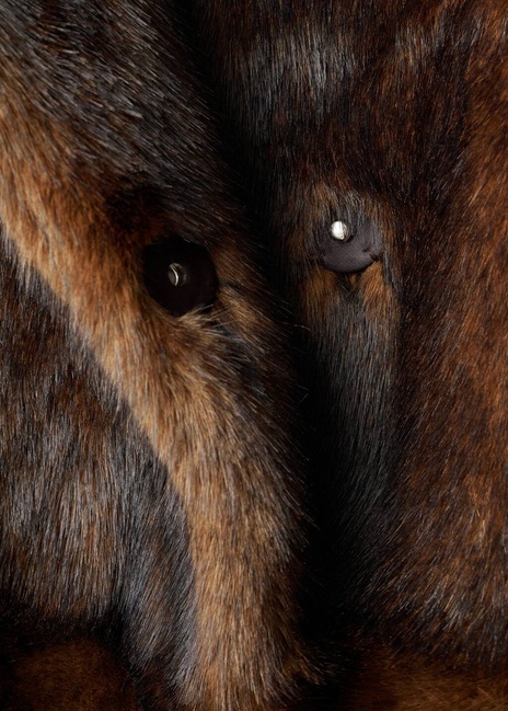 Женская коричневая шуба Mango артикул 17058631 30 1 season Фото ракурс 4 - Женская коричневая шуба Mango артикул 17058631 30 1 season