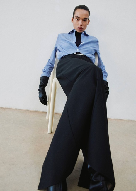 Жіноча блакитна сорочка Mango артикул 27041275 50 2 season Фото ракурс 4 - Жіноча блакитна сорочка Mango артикул 27041275 50 2 season