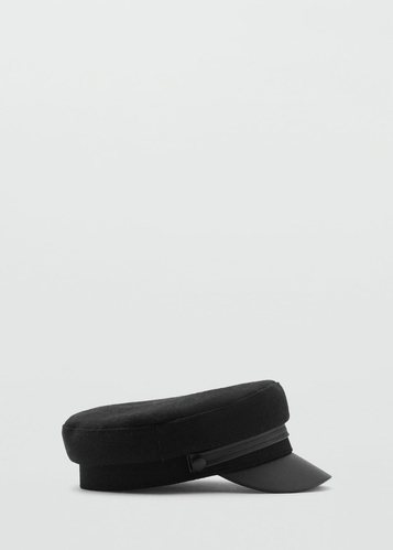 Фото ракурс 2 - Жіноча чорна кепка Mango артикул 17065991 99 1 season