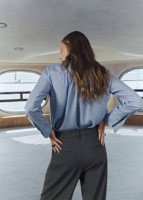 Фото ракурс 3 - Жіночі сірі брюки Mango артикул 17097802 92 1 season