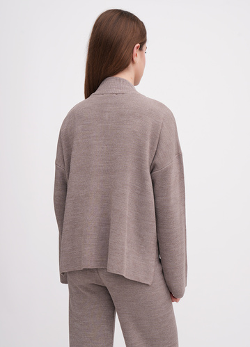 Фото ракурс 2 - Жіночий коричневий светр EQUILIBRI артикул W391 051 100 Mocco FW2025