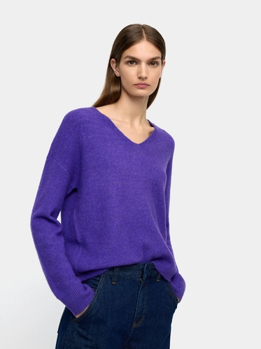 Фото ракурс 1 - Жіночий фіолетовий светр Parfois артикул 238846 _PU FW2025