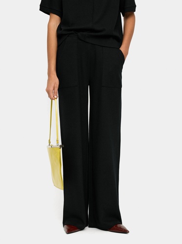 Фото ракурс 1 - Жіночі чорні штани Parfois артикул 240327 _BK FW2025