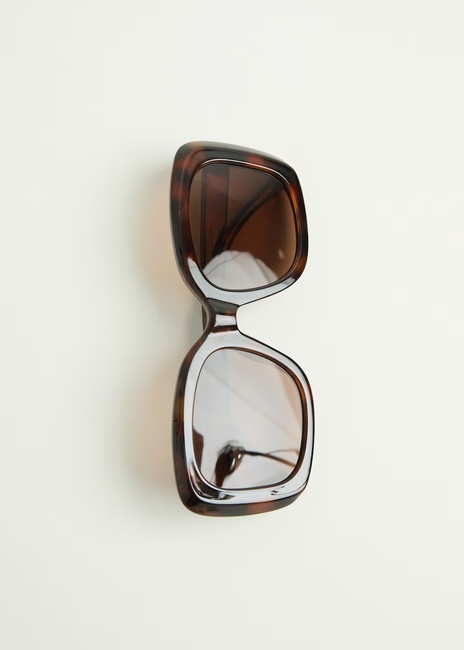 Женские коричневые очки Mango артикул 17911127 32 1 season Фото ракурс 4 - Женские коричневые очки Mango артикул 17911127 32 1 season