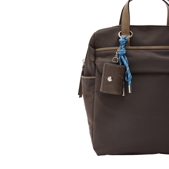 Женский коричневый рюкзак Parfois артикул 236801 _BN FW2025 Фото ракурс 3 - Женский коричневый рюкзак Parfois артикул 236801 _BN FW2025