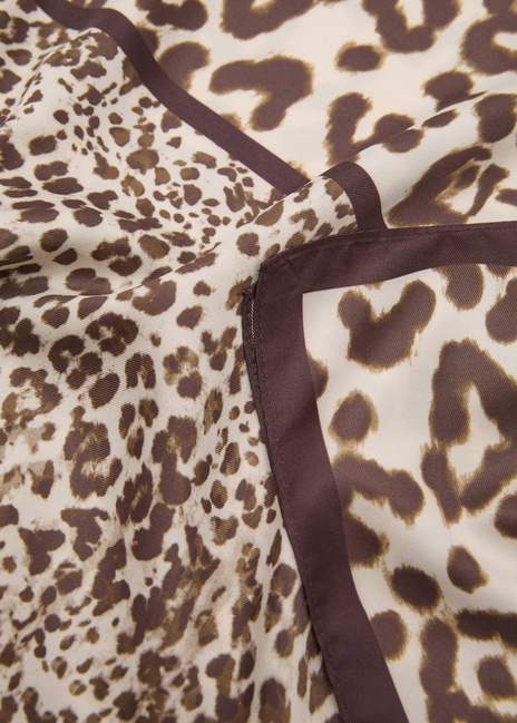 Фото ракурс 2 - Женский молочный шарф Mango артикул 17082546 05 1 season