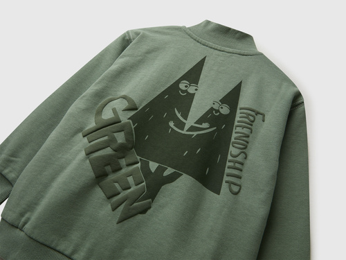 Фото ракурс 2 - Зелена олімпійка Benetton для хлопчиків артикул 3NBMG5042.P 075 25A